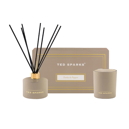 Gift Sets - Surprise your customers with a luxury gift set, filled with the most delicious scented candles and diffusers.